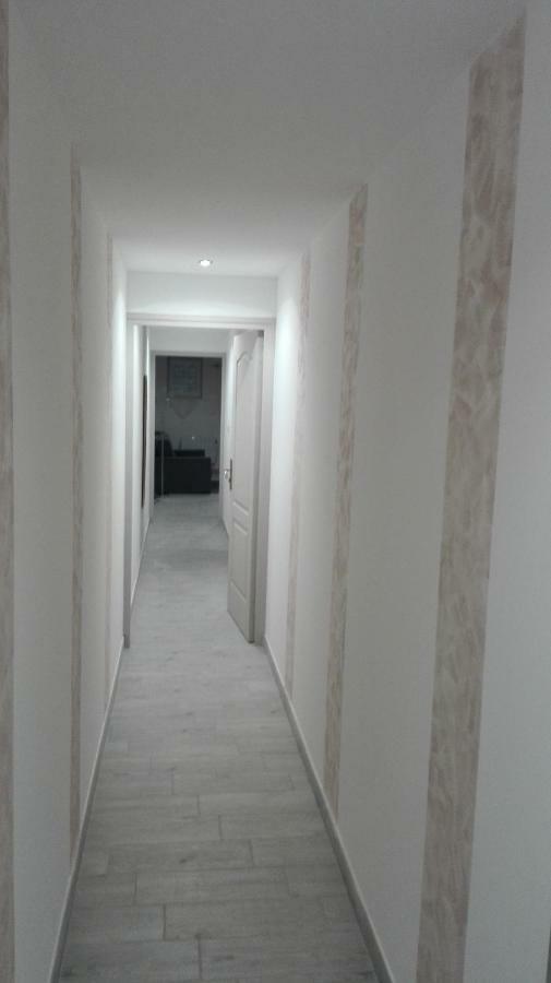 Appartement A Valence Валанс Екстериор снимка